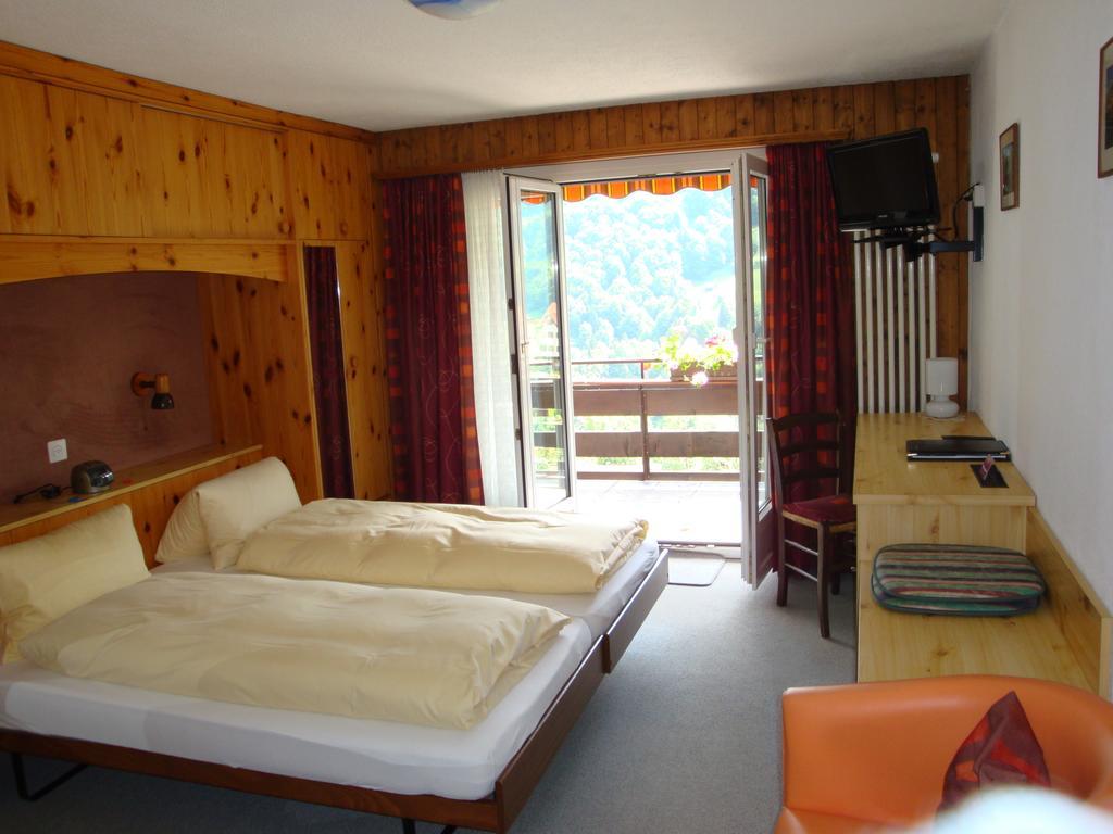 Hotel Old-Jnn Saas im Prattigau Εξωτερικό φωτογραφία